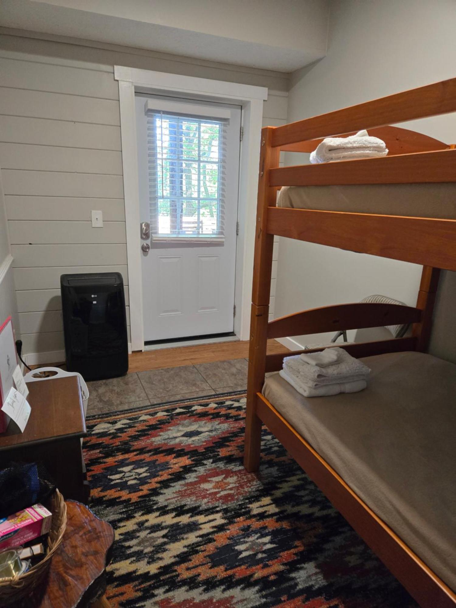 Barefoot Hills Hotel Dahlonega Kültér fotó